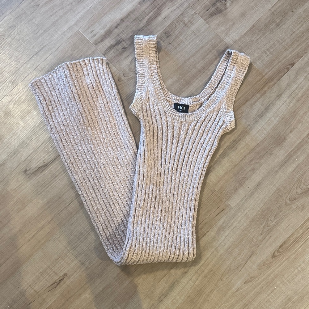 Cozy Ribbed Knit Midi Dress with Slit